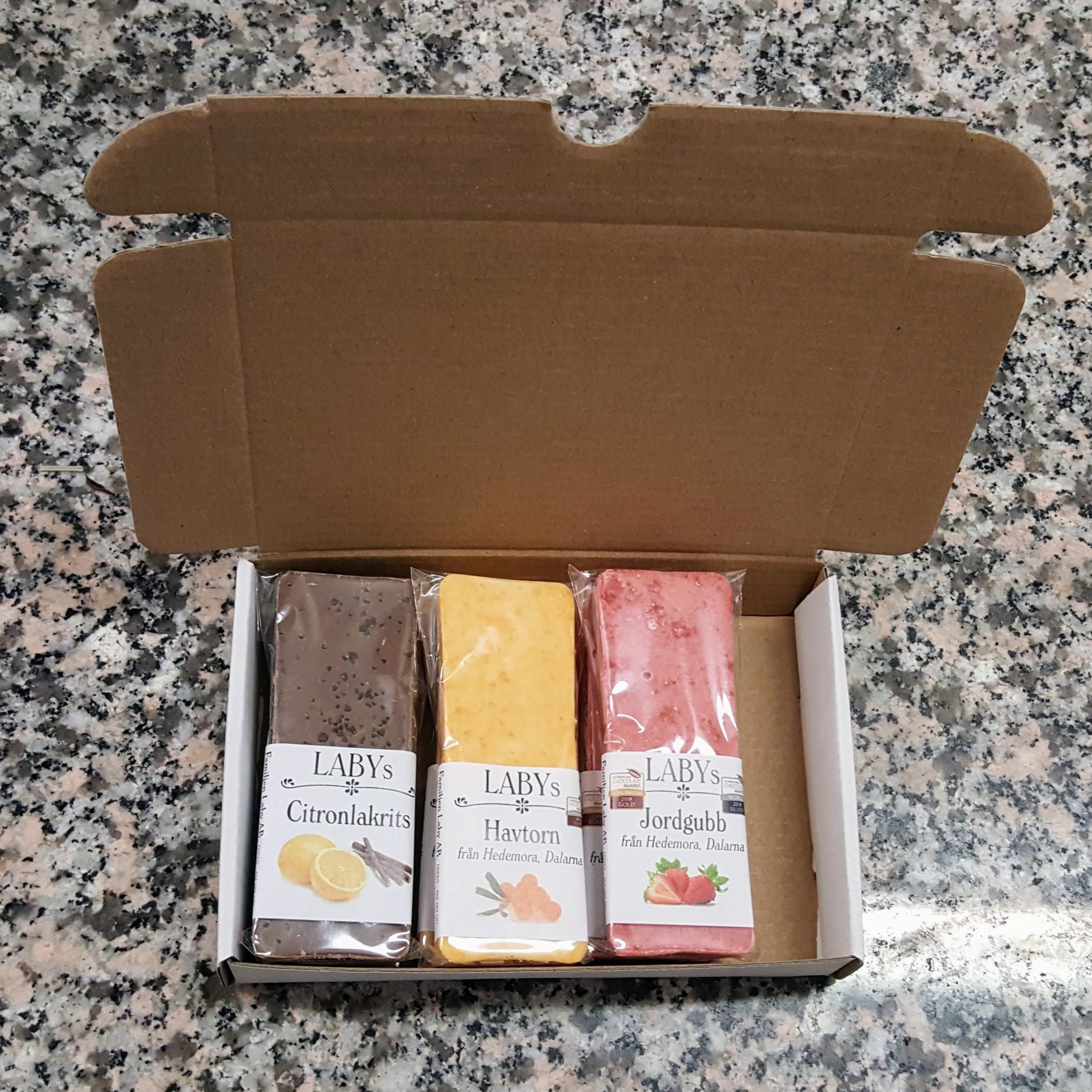 Brevlådechoklad: 6 Minibar Brevlådechoklad: 6 Minibar