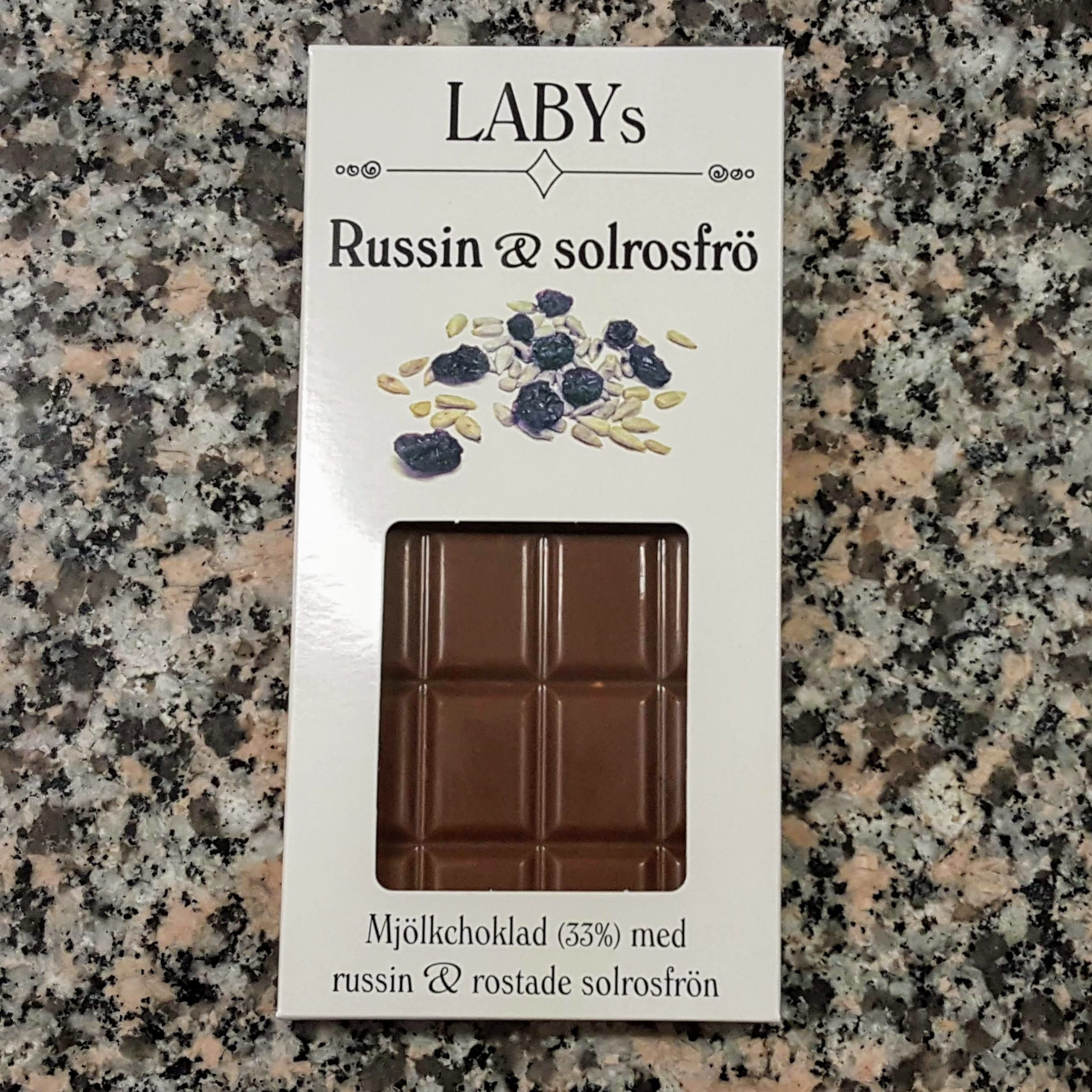 Russin & solrosfrön, mjölkchokladkaka Russin & solrosfrön, mjölkchokladkaka